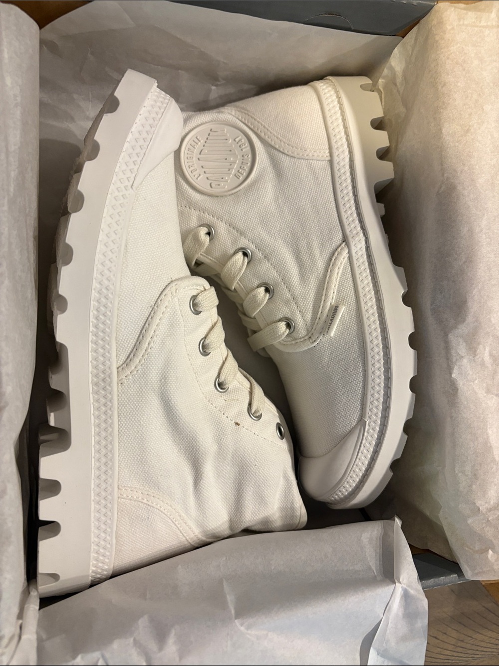 Palladium Women’s White Pampa-Style Canvas Lug Sneakers